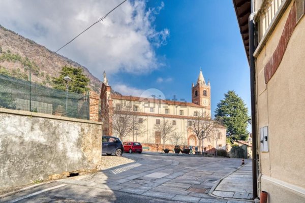 casa semindipendente in vendita a Piossasco in zona San Vito