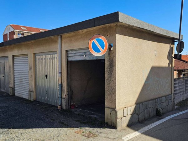 negozio in vendita a Piossasco