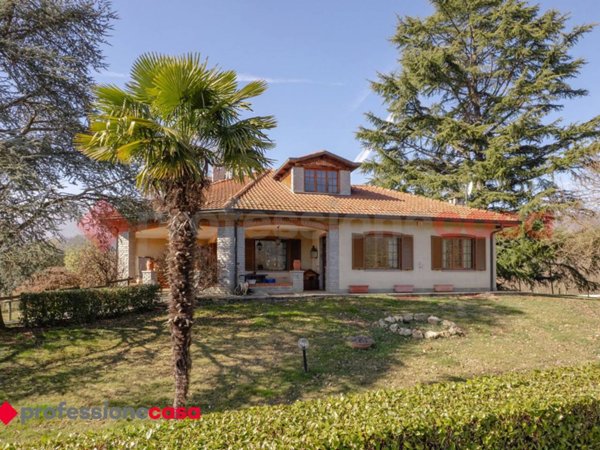 casa indipendente in vendita a Piossasco in zona Maritani