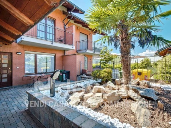 casa indipendente in vendita a Piossasco