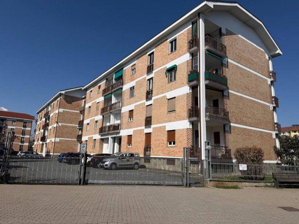 appartamento in vendita a Piossasco in zona Garola