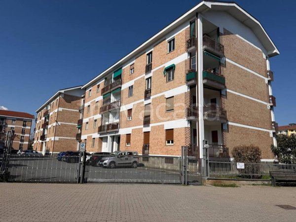 appartamento in vendita a Piossasco in zona Garola