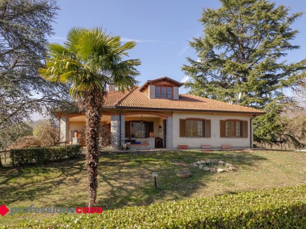 casa indipendente in vendita a Piossasco in zona Maritani