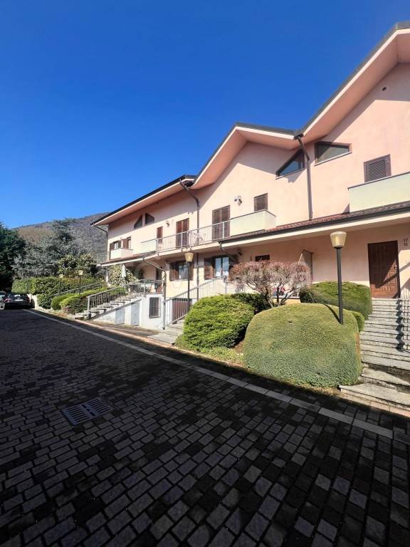 casa indipendente in vendita a Piossasco