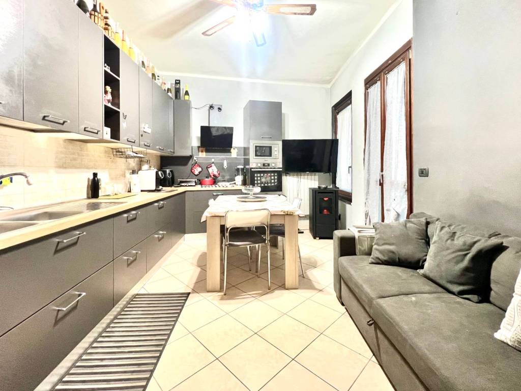 appartamento in vendita a Piossasco