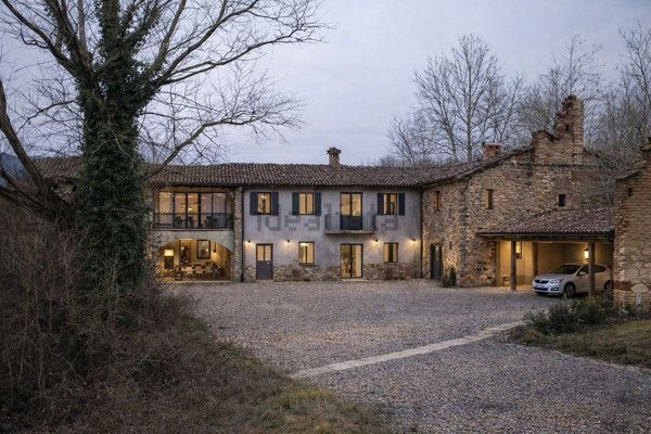 casale in vendita a Piossasco