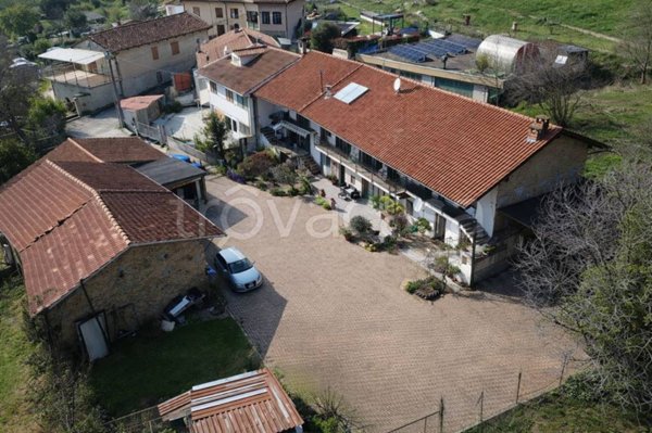 casa indipendente in vendita a Piossasco in zona Campetto