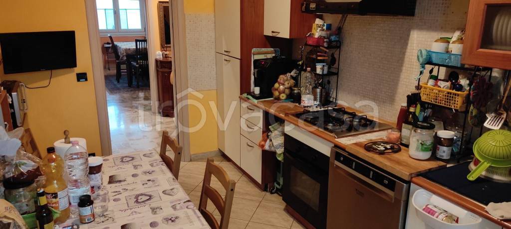 appartamento in vendita a Piossasco in zona Garola