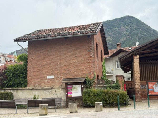 negozio in vendita a Piossasco