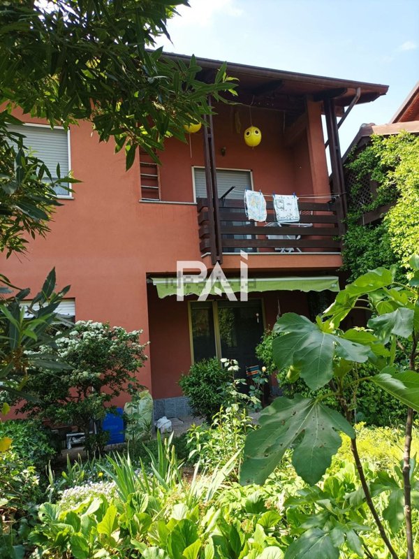 casa indipendente in vendita a Piossasco