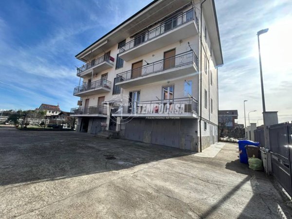 appartamento in vendita a Piossasco in zona Garola