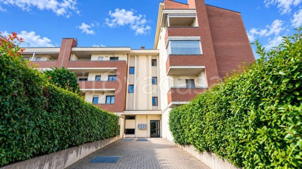 appartamento in vendita a Piossasco in zona Garola