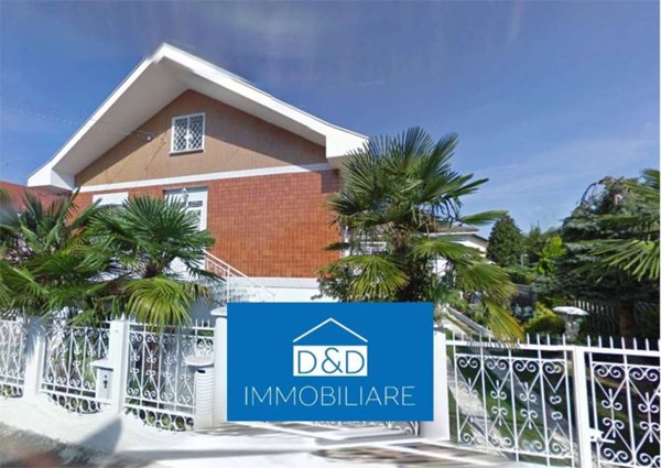casa indipendente in vendita a Piossasco