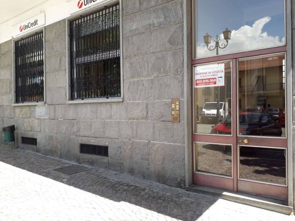 ufficio in vendita a Piossasco in zona Merlino.
