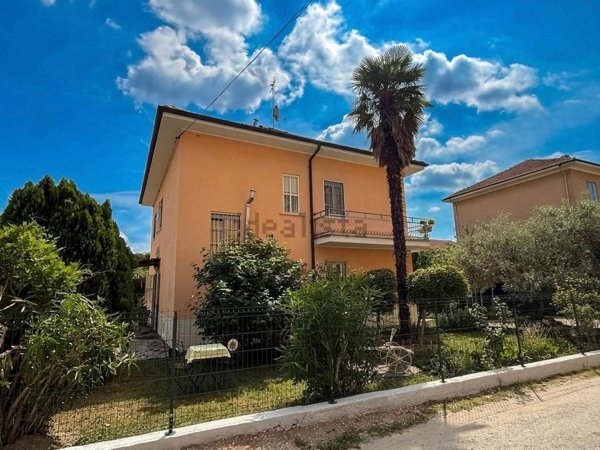 casa indipendente in vendita a Piossasco