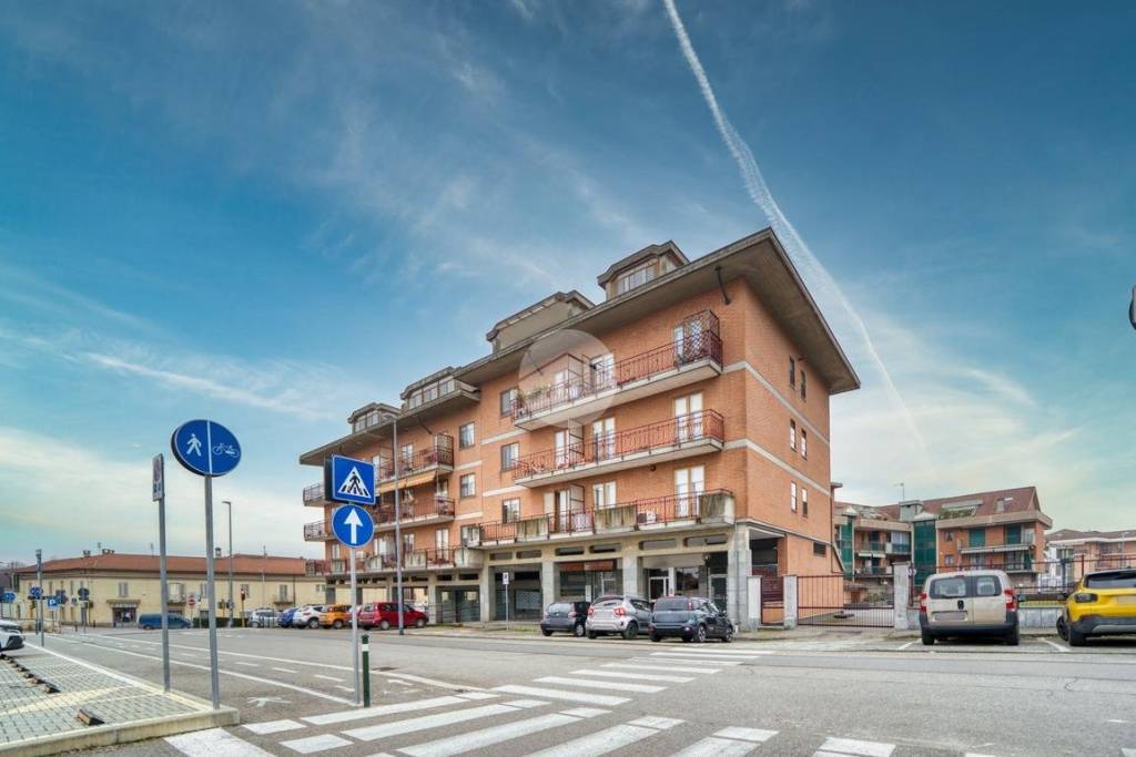 appartamento in vendita a Piossasco in zona Merlino.