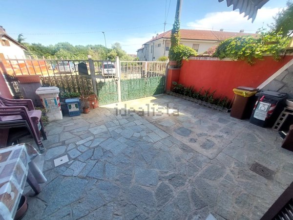 casa indipendente in vendita a Piossasco