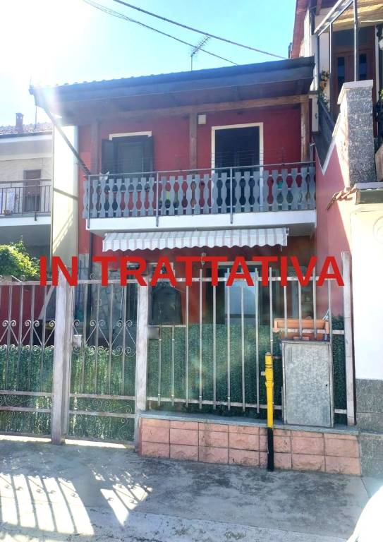 casa indipendente in vendita a Piossasco in zona Garola