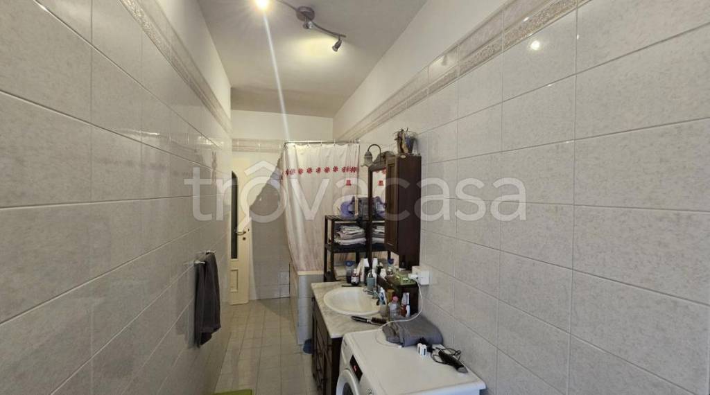 appartamento in vendita a Piossasco in zona Merlino.