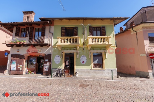 appartamento in vendita a Piossasco in zona Merlino.