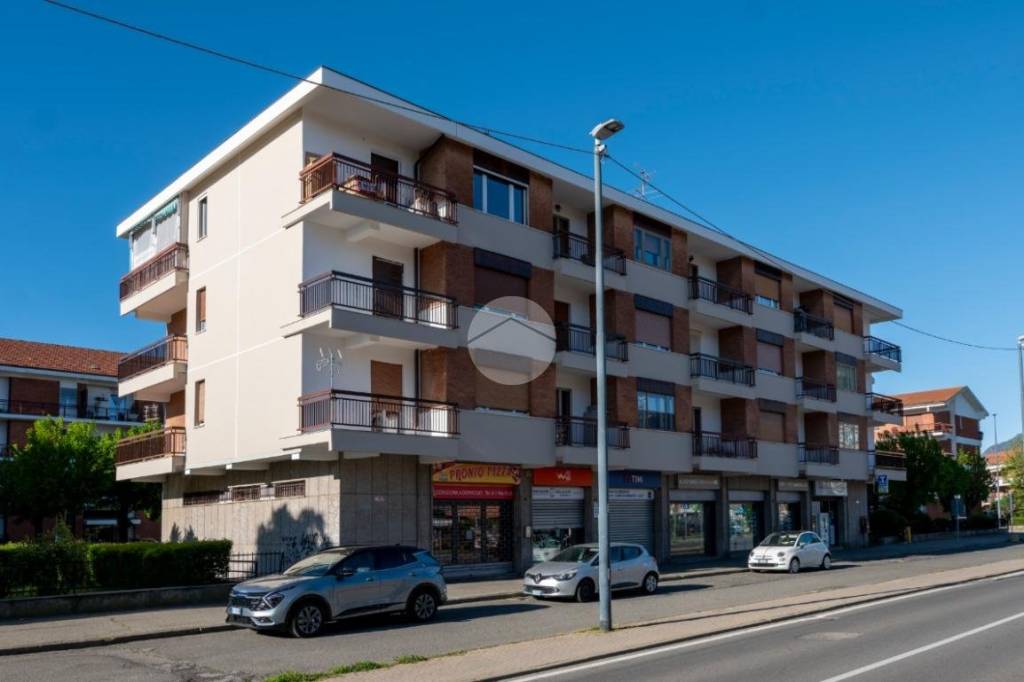 appartamento in vendita a Piossasco in zona Garola