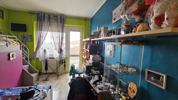 appartamento in vendita a Piossasco in zona Merlino.
