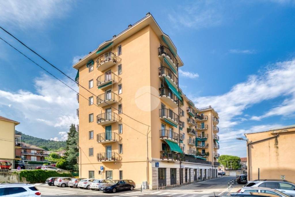 appartamento in vendita a Piossasco in zona Merlino.