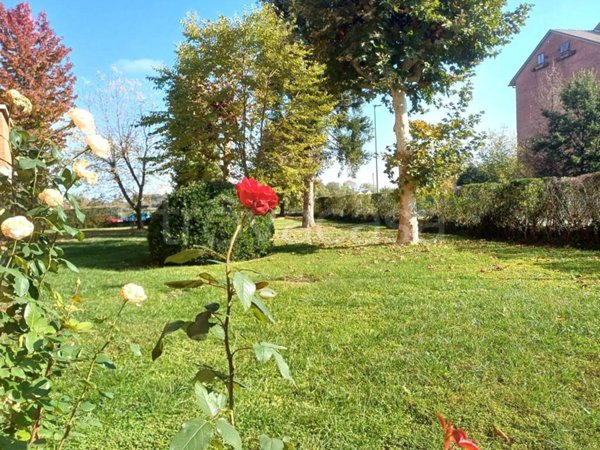 appartamento in vendita a Piossasco in zona Garola