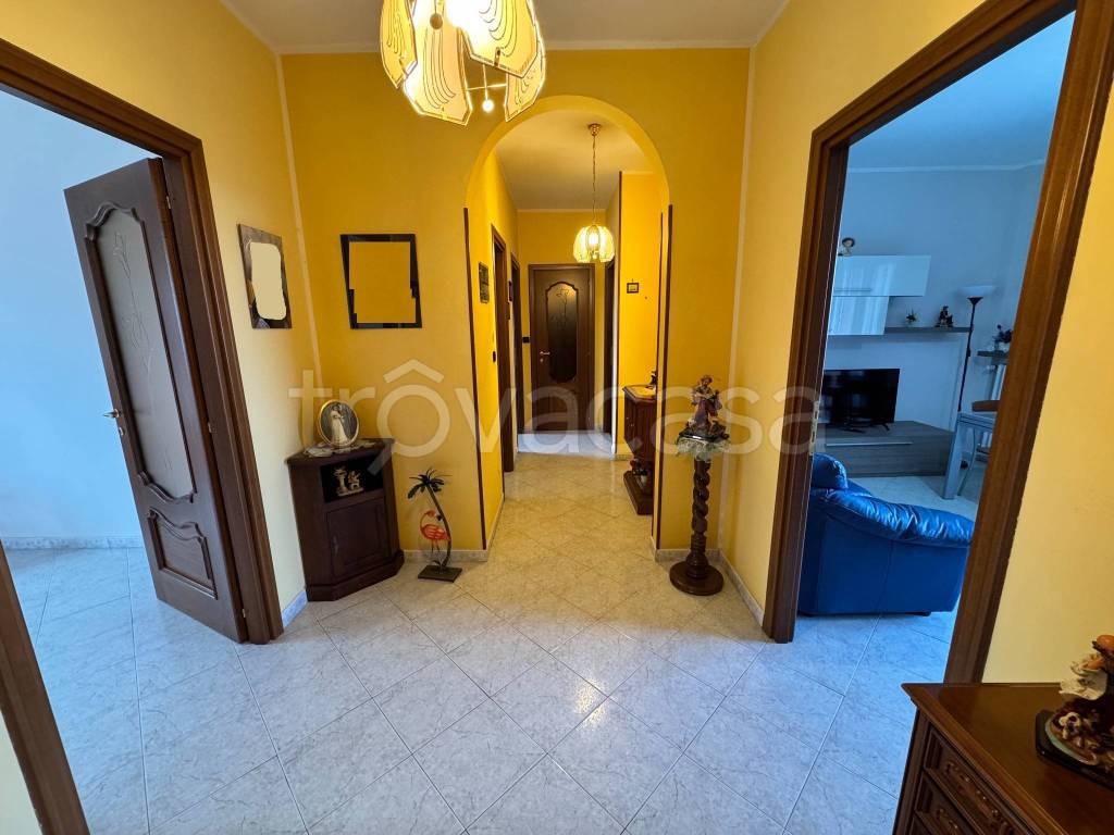 appartamento in vendita a Piossasco in zona Garola