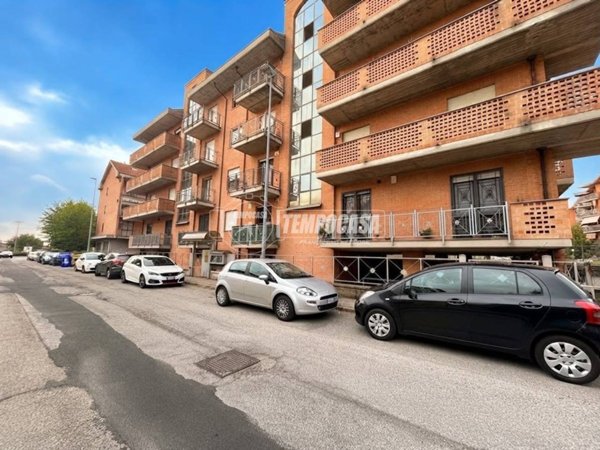 appartamento in vendita a Piossasco in zona Garola