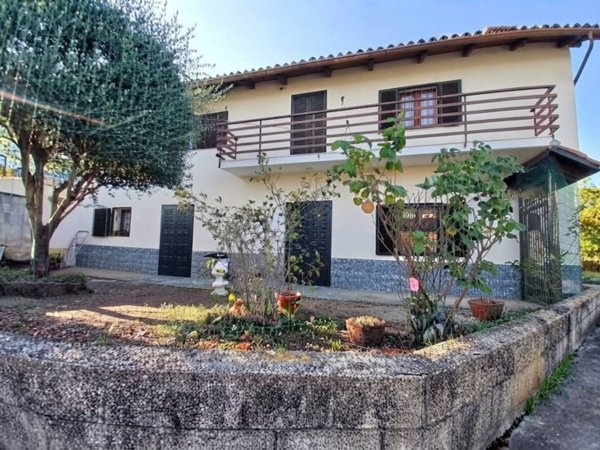 casa indipendente in vendita a Piossasco in zona Merlino.