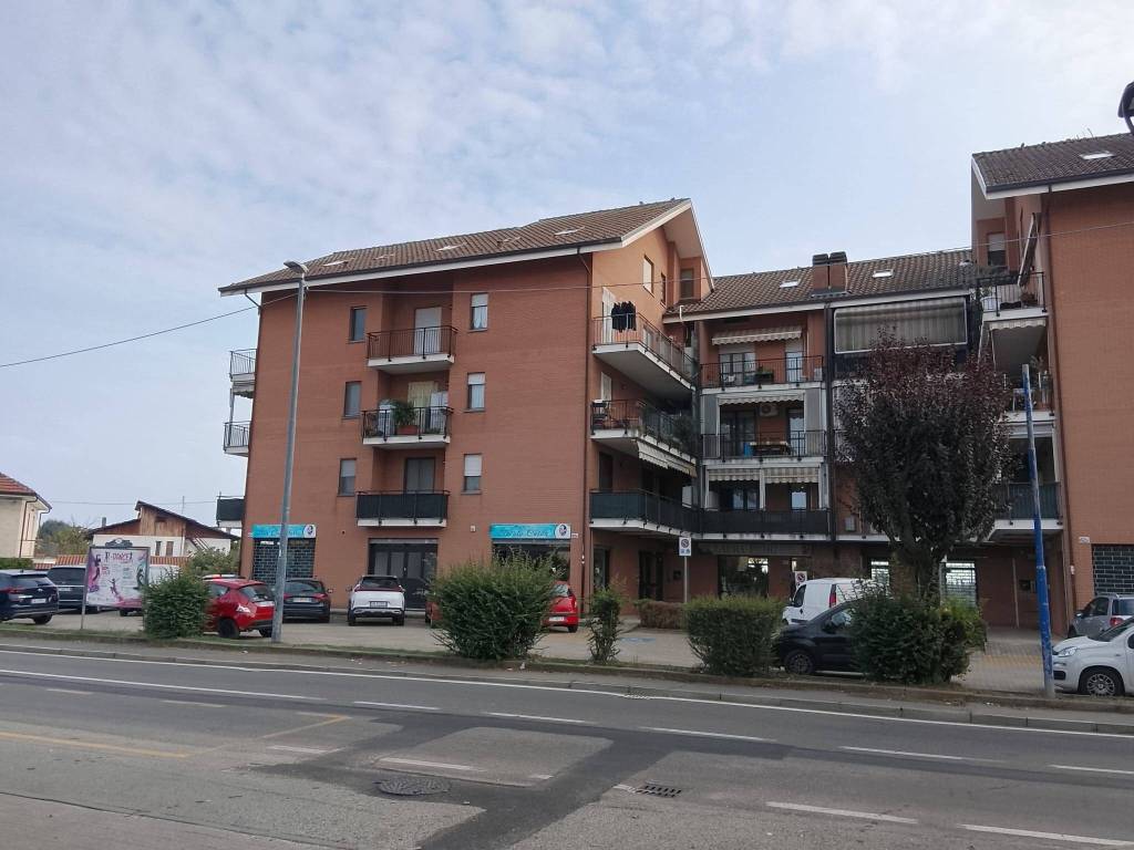 appartamento in vendita a Piossasco in zona Garola