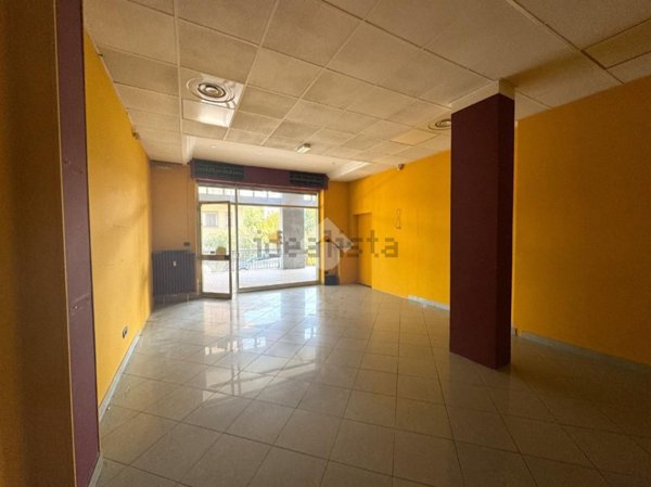 appartamento in vendita a Piossasco in zona Merlino.