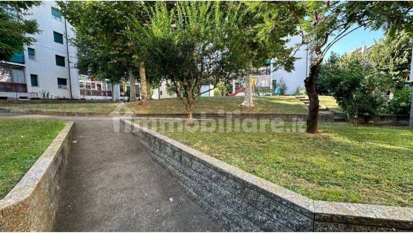 appartamento in vendita a Piossasco in zona Garola