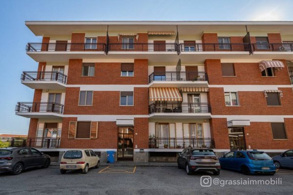 appartamento in vendita a Piossasco in zona Garola
