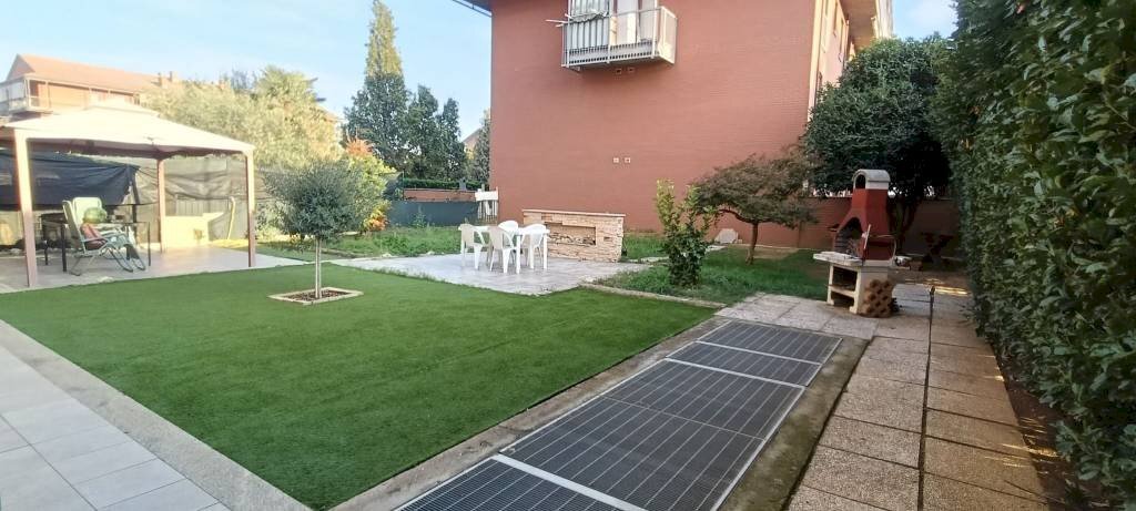 appartamento in vendita a Piossasco in zona Garola