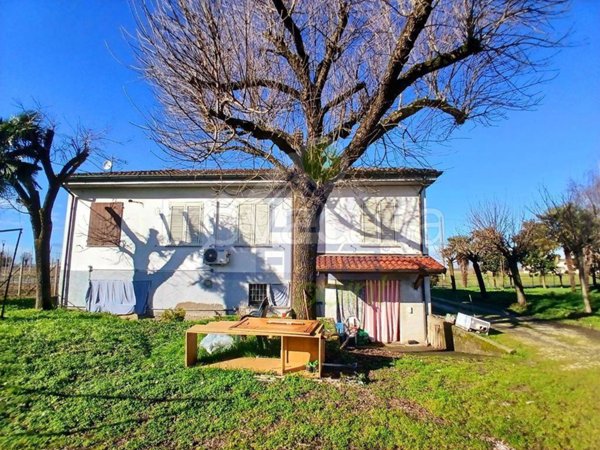 casa indipendente in vendita a Tornata