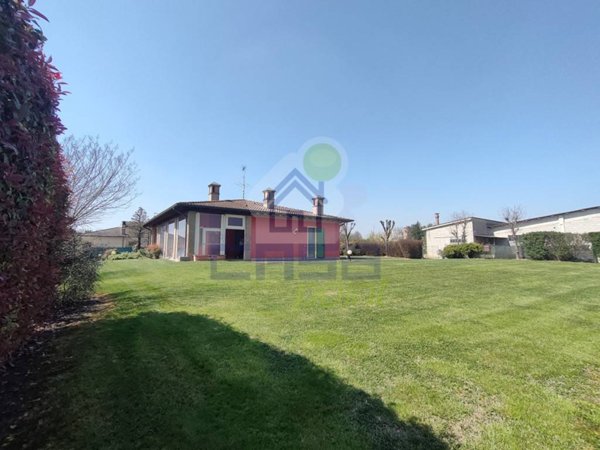 casa indipendente in vendita a Tornata