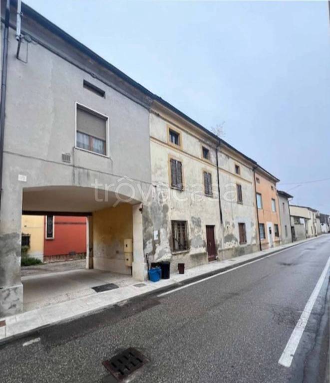 casa indipendente in vendita a Tornata