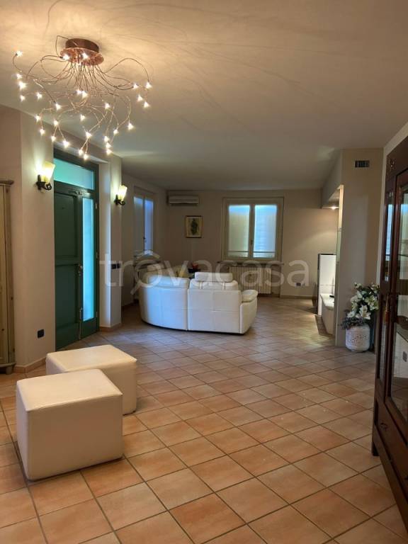 casa indipendente in vendita a Tornata