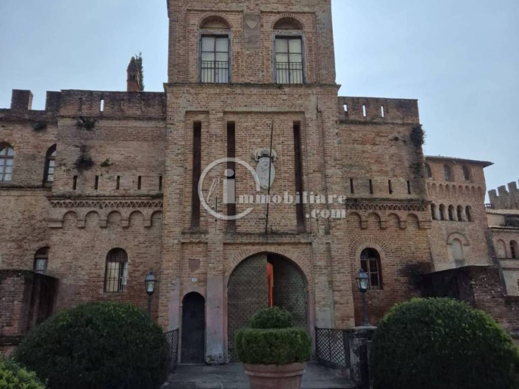 intera palazzina in vendita a Torre de' Picenardi