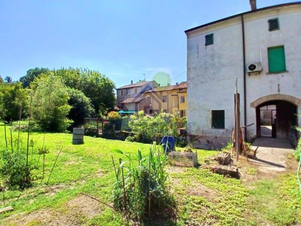 casa indipendente in vendita a Torre de' Picenardi