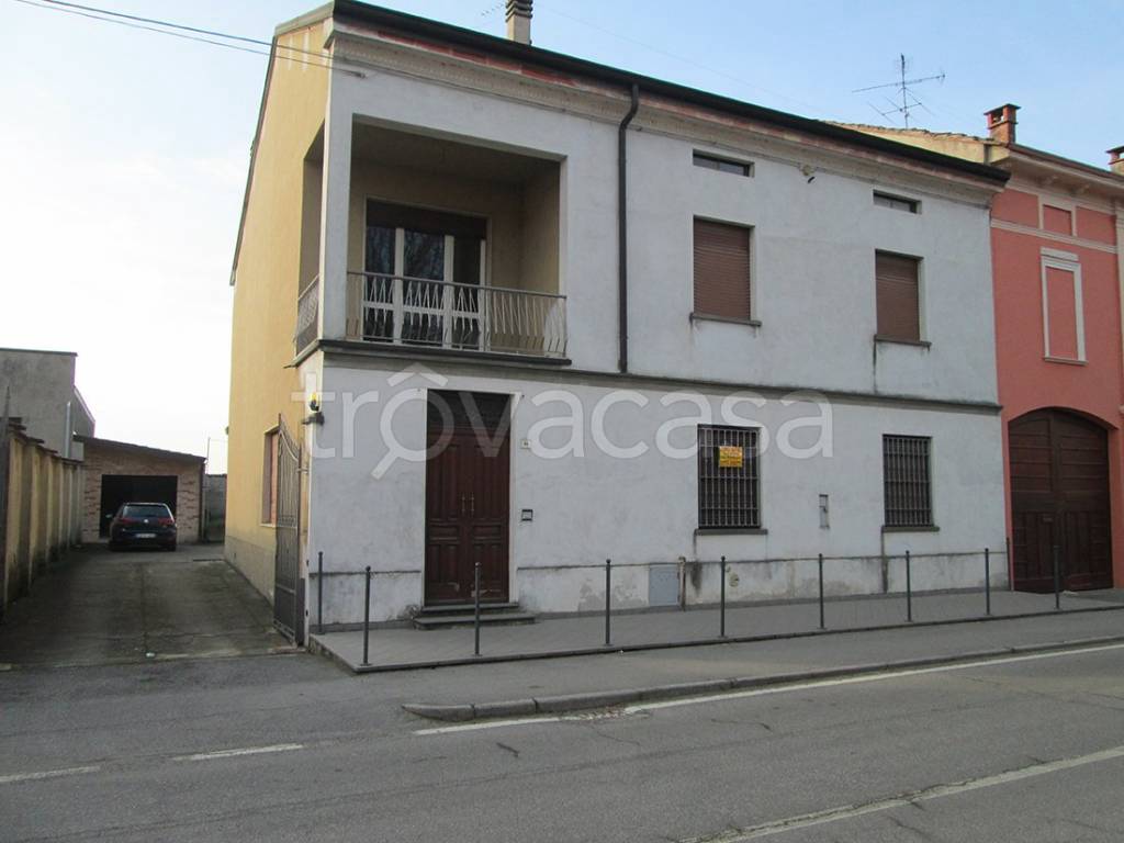 casa indipendente in vendita a Torre de' Picenardi