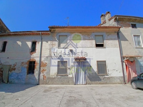 casa indipendente in vendita a Torre de' Picenardi