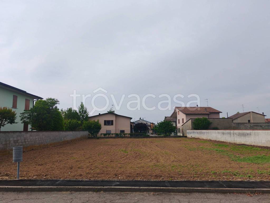 villa in vendita a Torre de' Picenardi