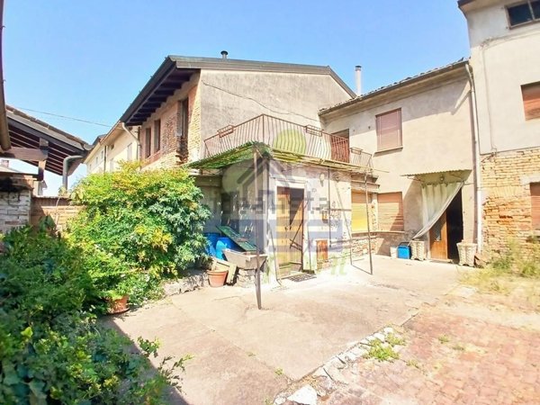 casa indipendente in vendita a Torre de' Picenardi