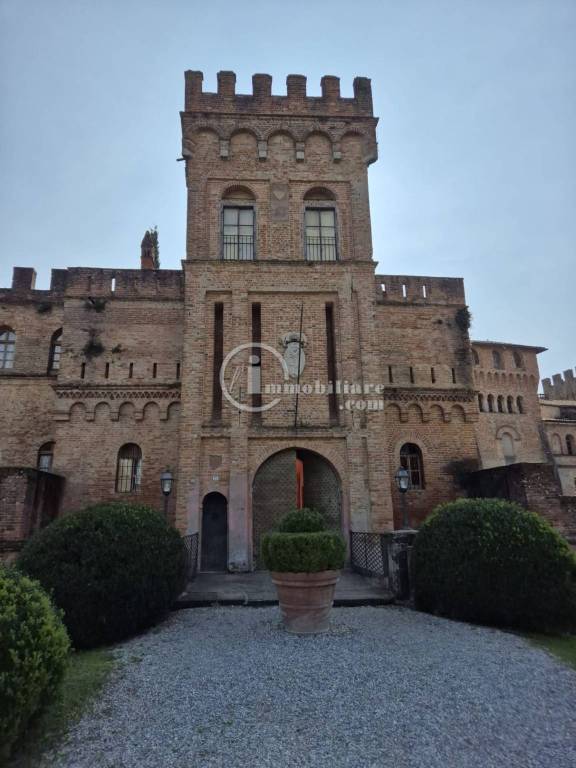 villa in vendita a Torre de' Picenardi