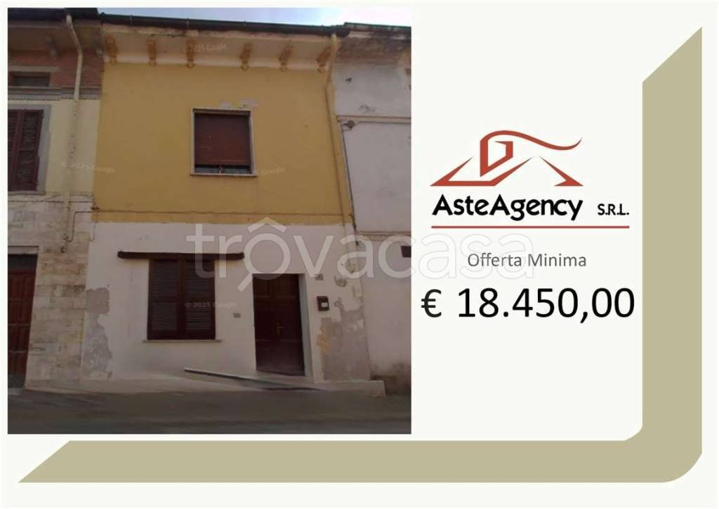 casa indipendente in vendita a Torricella del Pizzo