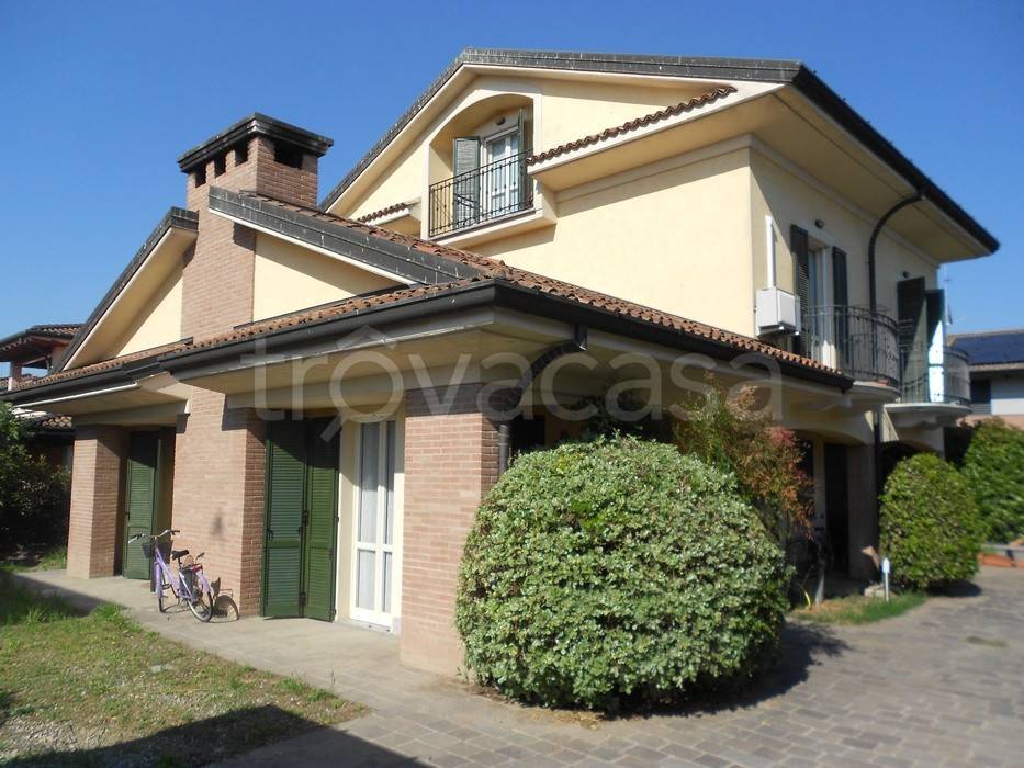 casa indipendente in vendita a Trescore Cremasco