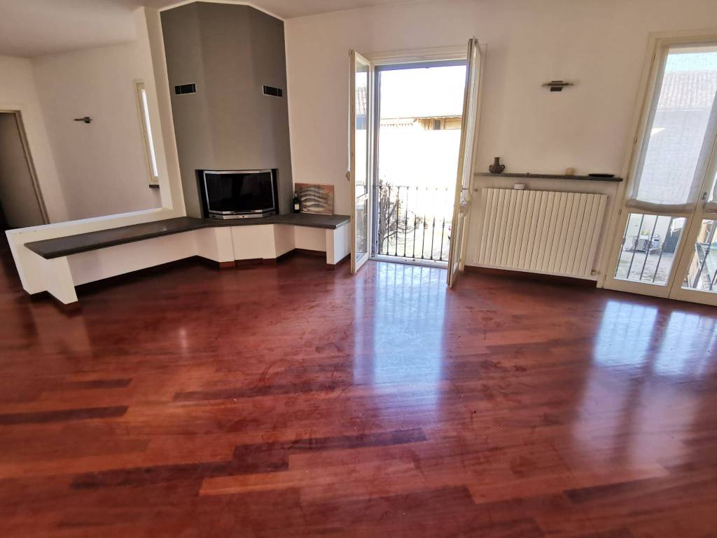 casa indipendente in vendita a Trescore Cremasco